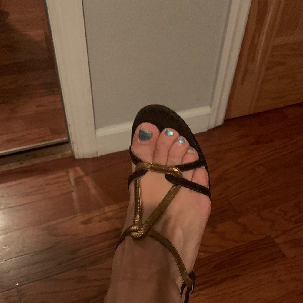 Woman’s leather cute shoe